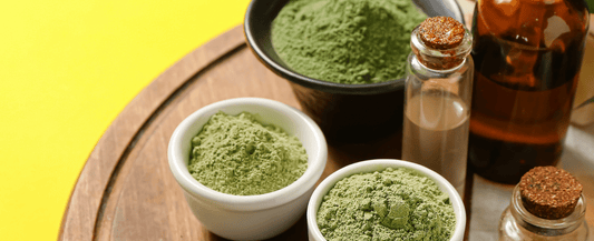 MAKE A NATURAL HENNA HAIR MASK TO GET LONG THICK HAIR
